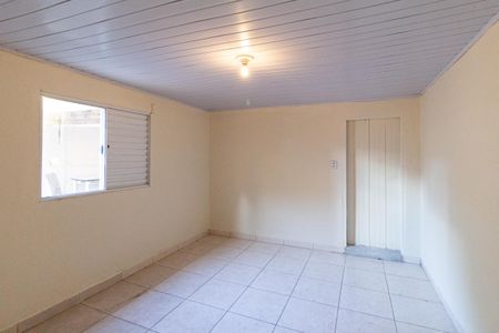 Casa à venda com 305m², 3 quartos e 2 vagas Casa à venda com 305m², 3 quartos e 2 vagasSala/Quarto