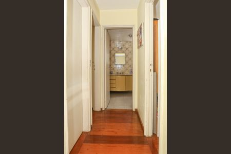 Apartamento à venda com 90m², 3 quartos e 1 vagaCorredor