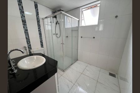 Apartamento à venda com 93m², 3 quartos e 2 vagasBanheiro