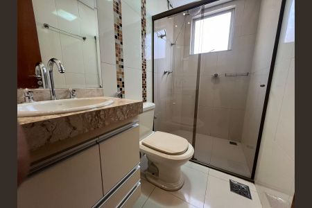 Apartamento à venda com 93m², 3 quartos e 2 vagasBanheiro da Suíte