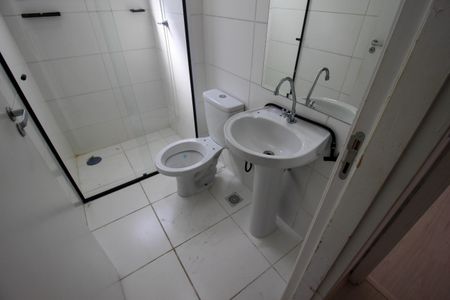 Apartamento para alugar com 48m², 2 quartos e 1 vaga Apartamento para alugar com 48m², 2 quartos e 1 vagaBanheiro