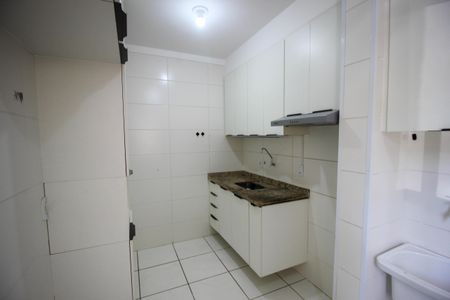 Apartamento para alugar com 48m², 2 quartos e 1 vaga Apartamento para alugar com 48m², 2 quartos e 1 vagaCozinha