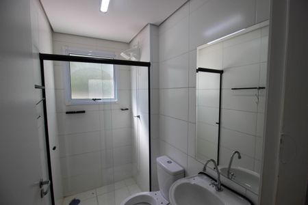 Apartamento para alugar com 48m², 2 quartos e 1 vaga Apartamento para alugar com 48m², 2 quartos e 1 vagaBanheiro