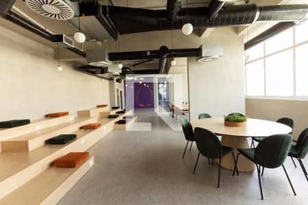 Studio para alugar com 35m², 1 quarto e sem vagaÁrea comum - Salão de festas