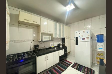 Casa à venda com 130m², 3 quartos e 3 vagasCozinha