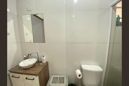 Casa à venda com 130m², 3 quartos e 3 vagasBanheiro Suite 2