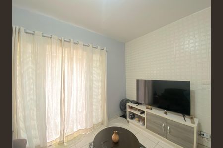 Casa à venda com 130m², 3 quartos e 3 vagasSala