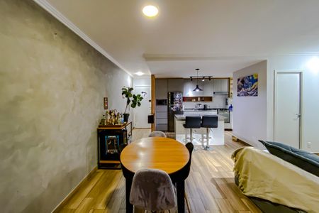 Apartamento à venda com 65m², 2 quartos e 1 vagaSala