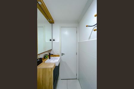 Apartamento à venda com 65m², 2 quartos e 1 vagaBanheiro da Suíte