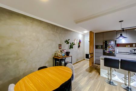 Apartamento à venda com 65m², 2 quartos e 1 vagaSala
