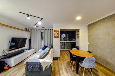 Apartamento à venda com 65m², 2 quartos e 1 vagaSala