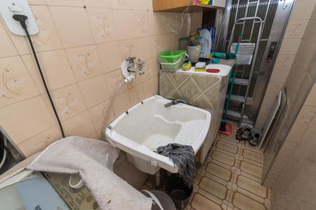 Apartamento para alugar com 70m², 3 quartos e sem vagaÁrea de Serviço