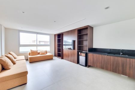Apartamento para alugar com 64m², 2 quartos e 1 vaga Apartamento para alugar com 64m², 2 quartos e 1 vagaÁrea comum - Salão de Jogos