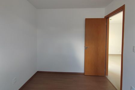 Apartamento à venda com 47m², 2 quartos e 1 vagaQuarto 2