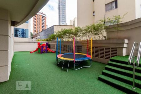 Apartamento para alugar com 118m², 2 quartos e 2 vagasÁrea comum - Playground