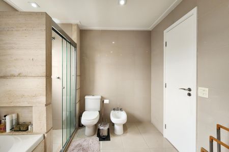 Apartamento para alugar com 243m², 3 quartos e 3 vagasBanheiro da Suíte 3