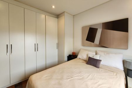 Apartamento para alugar com 243m², 3 quartos e 3 vagasSuíte 1