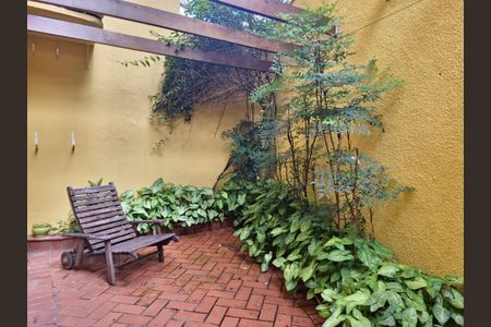 Casa de condomínio à venda com 204m², 3 quartos e 2 vagas Casa de condomínio à venda com 204m², 3 quartos e 2 vagasFoto 01