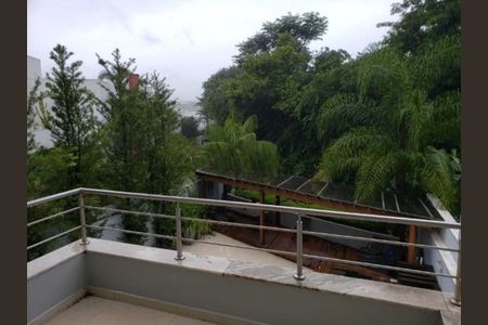 Casa de condomínio à venda com 315m², 3 quartos e 4 vagasFoto 18