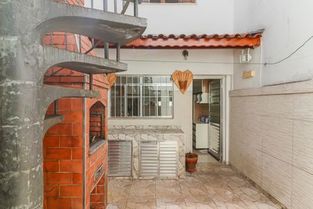 Casa à venda com 125m², 3 quartos e 1 vaga Casa à venda com 125m², 3 quartos e 1 vagaChurrasqueira