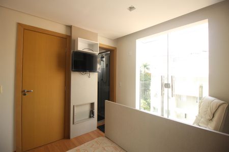 Apartamento à venda com 130m², 2 quartos e 2 vagasQuarto