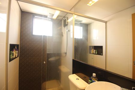 Apartamento à venda com 130m², 2 quartos e 2 vagasBanheiro