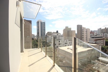 Apartamento à venda com 130m², 2 quartos e 2 vagasVaranda