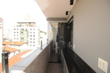 Apartamento à venda com 130m², 2 quartos e 2 vagasTerraço