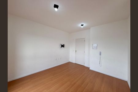 Sala/Quarto de apartamento para alugar com 1 quarto, 36m² em Vila das Belezas, São Paulo