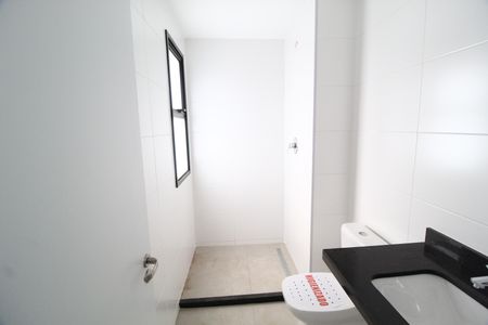 Apartamento para alugar com 130m², 3 quartos e 2 vagasBanheiro da Suíte