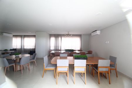 Apartamento para alugar com 130m², 3 quartos e 2 vagasÁrea comum - Salão de festas