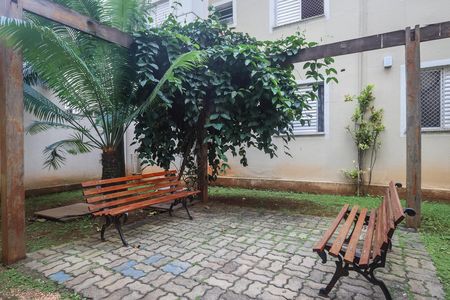 Apartamento à venda com 45m², 2 quartos e 1 vaga Apartamento à venda com 45m², 2 quartos e 1 vagaArea de Descanso