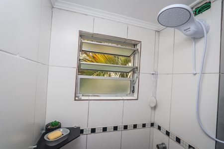 Apartamento à venda com 45m², 2 quartos e 1 vaga Apartamento à venda com 45m², 2 quartos e 1 vagaBanheiro