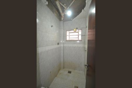 Casa à venda com 450m², 4 quartos e 4 vagasBanheiro 1