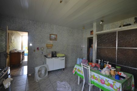 Casa à venda com 450m², 4 quartos e 4 vagasCozinha