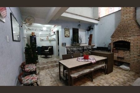 Casa à venda com 150m², 3 quartos e 1 vagaÁrea gourmet