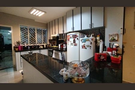 Casa à venda com 150m², 3 quartos e 1 vagaCozinha americana