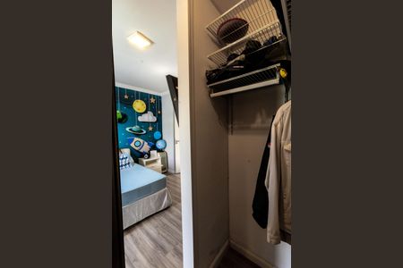 Casa à venda com 200m², 3 quartos e 3 vagasCloset do Quarto 2