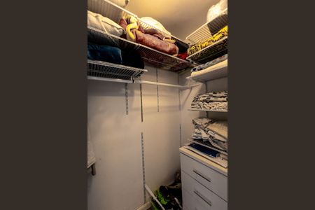 Casa à venda com 200m², 3 quartos e 3 vagasCloset do Quarto 2