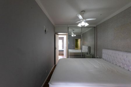 Casa à venda com 200m², 3 quartos e 3 vagasSuíte