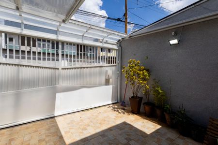 Casa à venda com 200m², 3 quartos e 3 vagasGaragem Frente