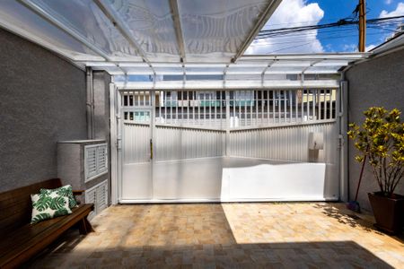 Casa à venda com 200m², 3 quartos e 3 vagasGaragem Frente