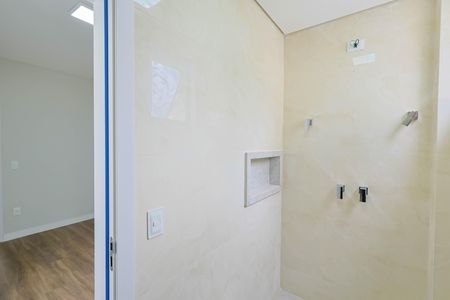 Casa à venda com 160m², 4 quartos e 3 vagas Casa à venda com 160m², 4 quartos e 3 vagasBanheiro da Suíte 1