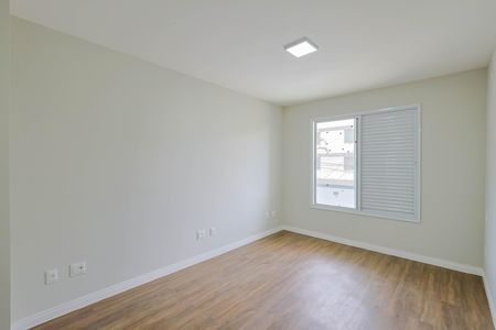 Casa à venda com 160m², 4 quartos e 3 vagas Casa à venda com 160m², 4 quartos e 3 vagasSuíte 2