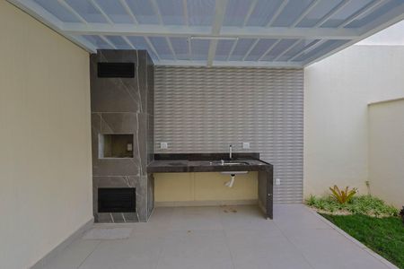Casa à venda com 160m², 4 quartos e 3 vagas Casa à venda com 160m², 4 quartos e 3 vagasChurrasqueira