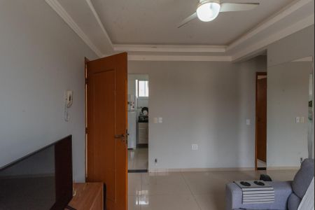 Apartamento à venda com 60m², 2 quartos e 1 vaga Apartamento à venda com 60m², 2 quartos e 1 vagaSala