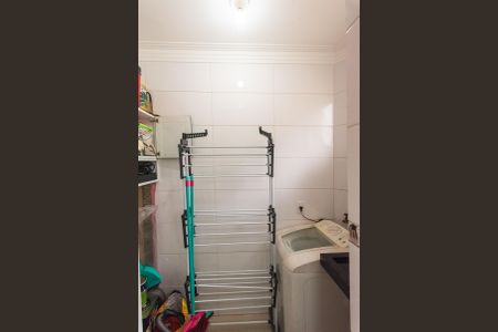 Apartamento à venda com 60m², 2 quartos e 1 vaga Apartamento à venda com 60m², 2 quartos e 1 vagaÁrea de Serviço