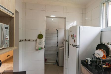 Apartamento à venda com 60m², 2 quartos e 1 vaga Apartamento à venda com 60m², 2 quartos e 1 vagaCozinha