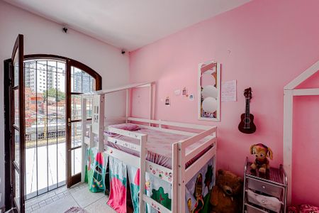 Casa à venda com 210m², 3 quartos e 2 vagasQuarto 2