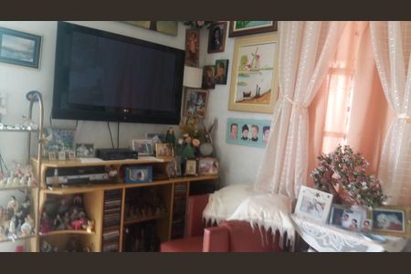 Casa à venda com 230m², 2 quartos e sem vaga